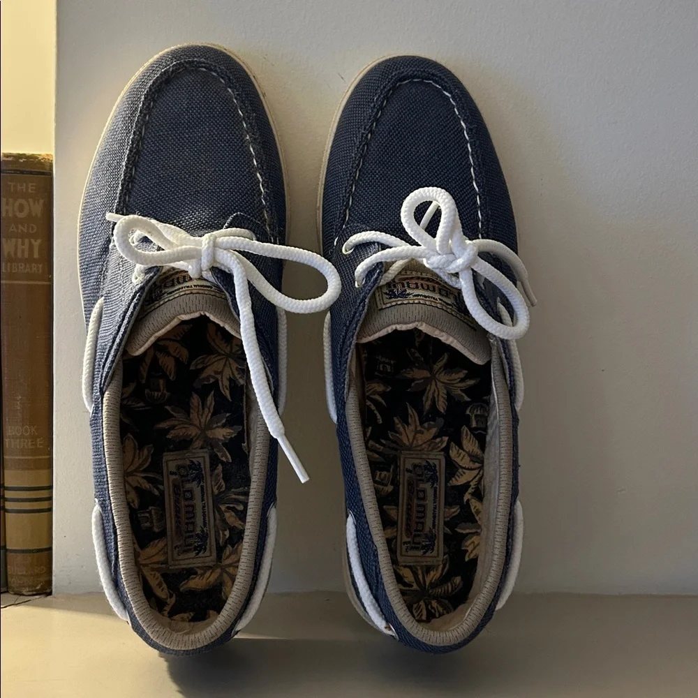New Tommy Bahama Old Maui Navy Blue Canvas Boat Shoes